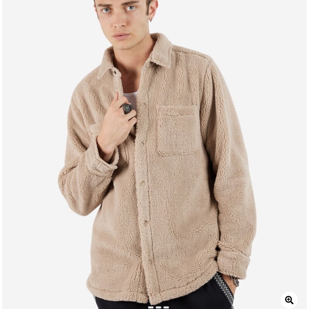 Ugg Tasman Snap Shirt Color Putt Size Small‎ New With Tags